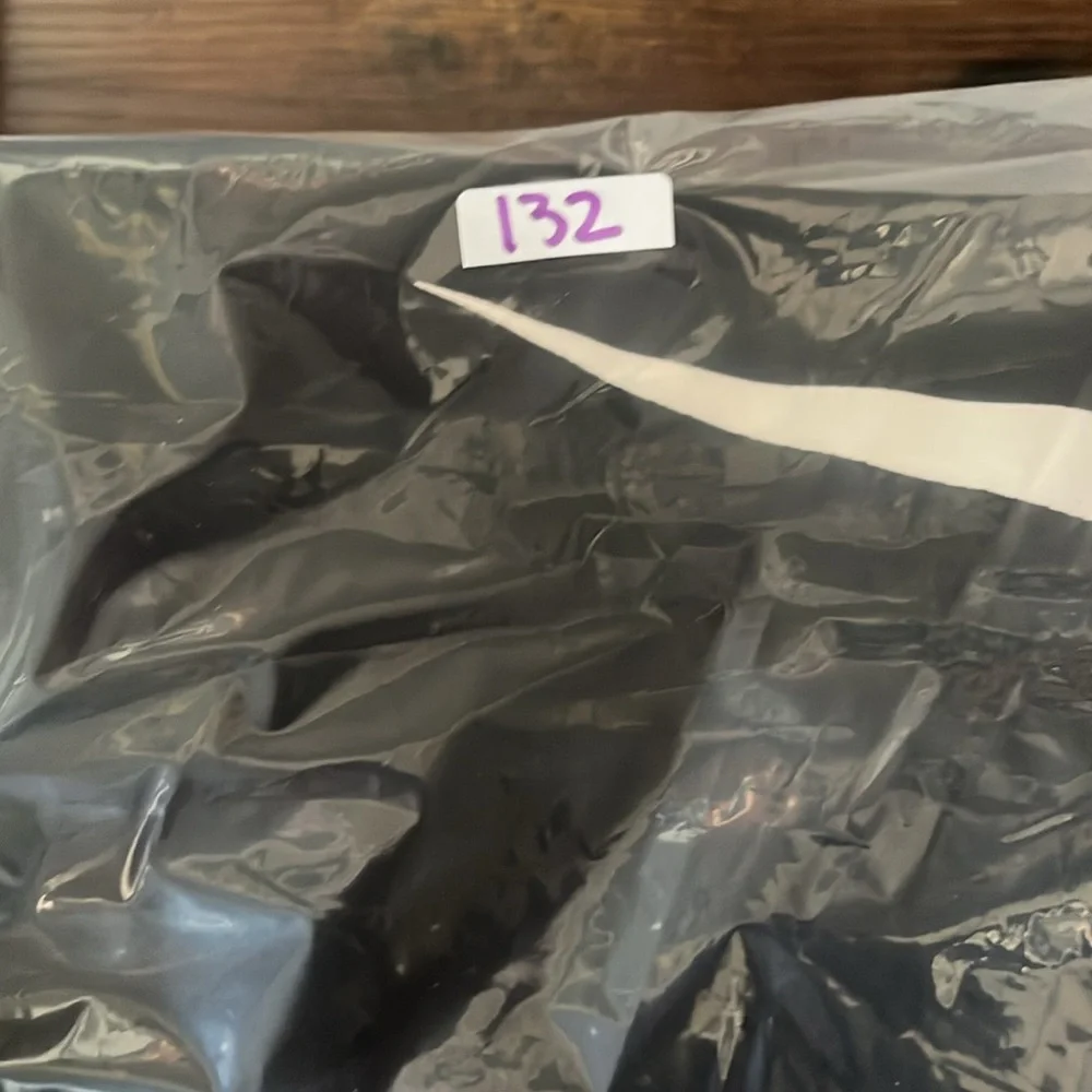 Nike Boys Black Swoosh Logo Athletic‎ Jogger Pants Elastic Waist Size M 10-12